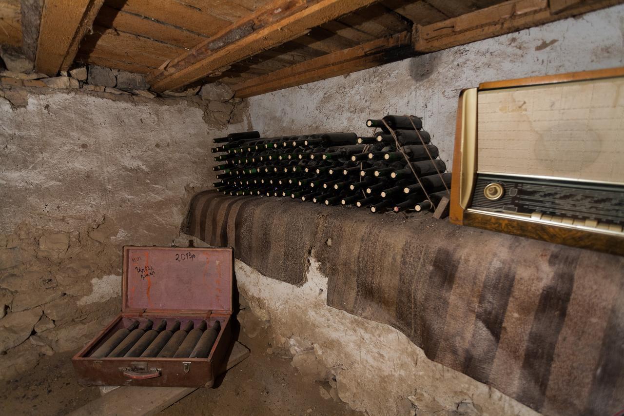 Areni Wine Art Bed & Breakfast Екстериор снимка